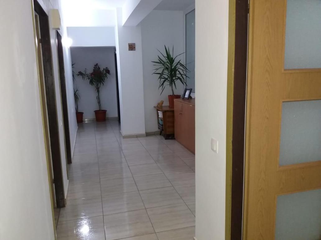 Cazare Eforie Nord, Plaja Acapulco, Garsoniere Four Studios, Bucatarie Comuna, Baie Proprie, Etaj 4, Fara Lift Bagian luar foto