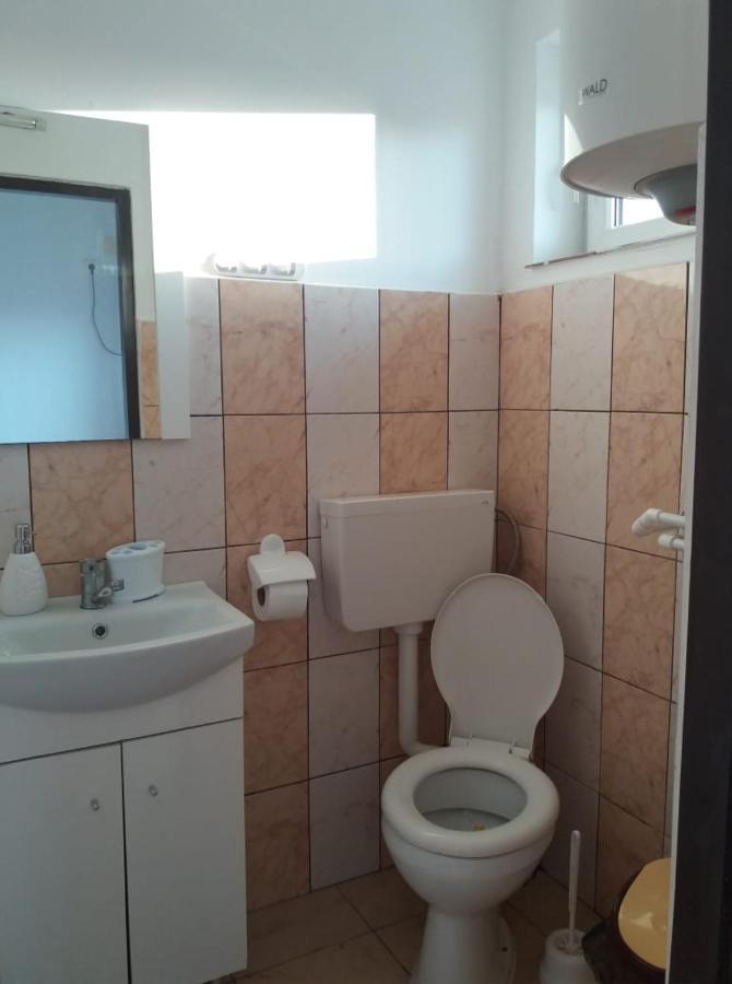 Cazare Eforie Nord, Plaja Acapulco, Garsoniere Four Studios, Bucatarie Comuna, Baie Proprie, Etaj 4, Fara Lift Bagian luar foto