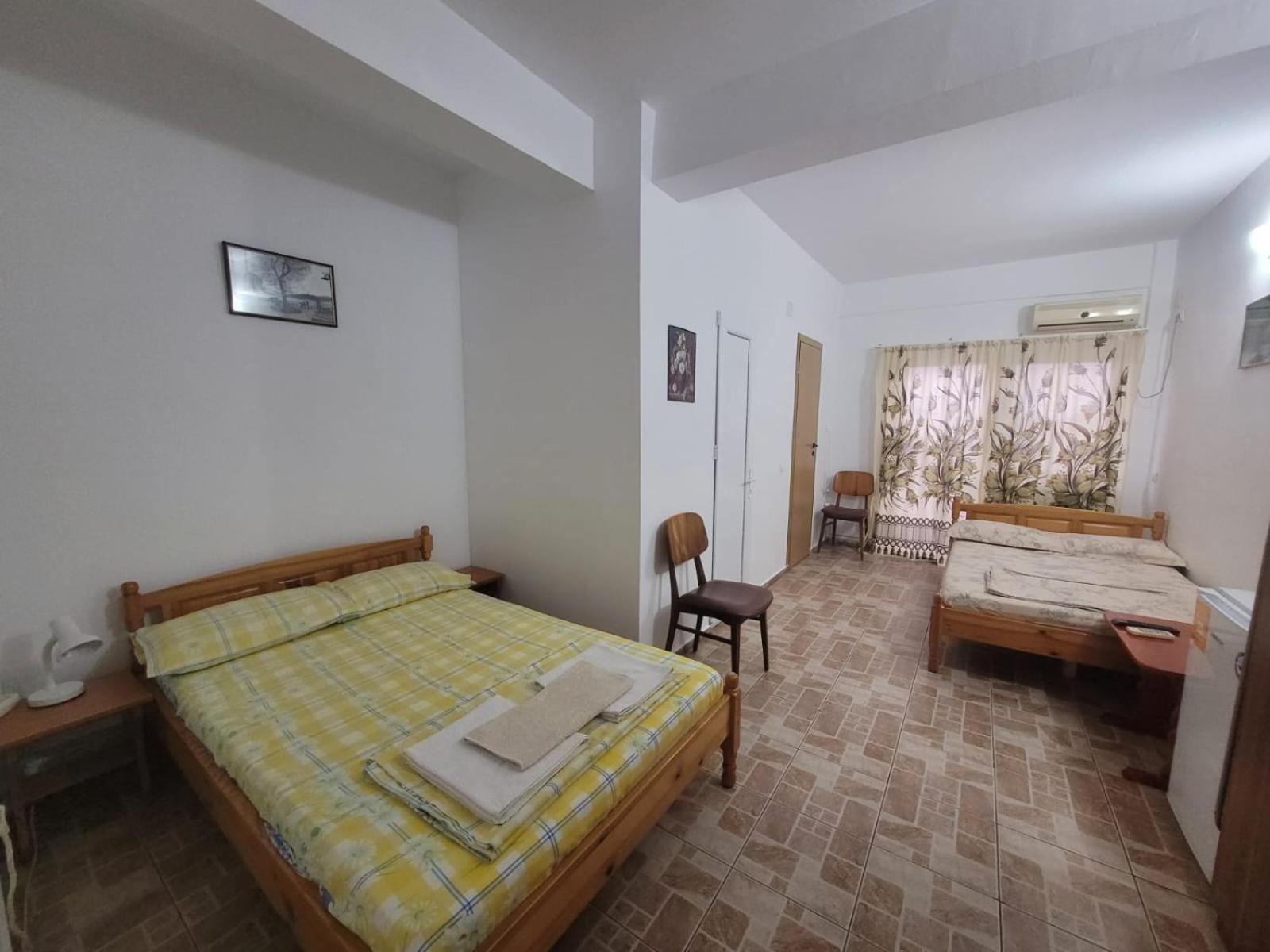 Cazare Eforie Nord, Plaja Acapulco, Garsoniere Four Studios, Bucatarie Comuna, Baie Proprie, Etaj 4, Fara Lift Bagian luar foto